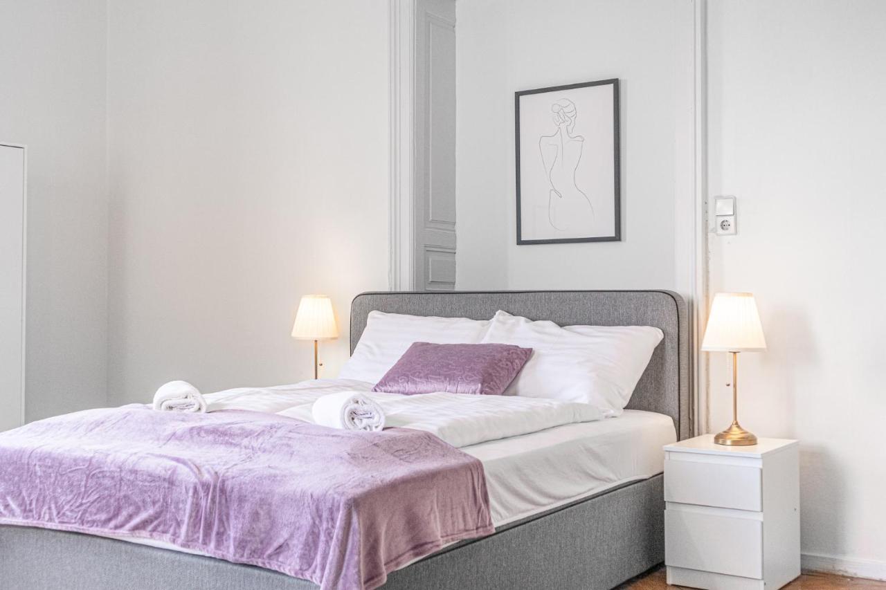 4 Great Apartment Akh - Ideal For Groups Of 19 Wien Ngoại thất bức ảnh